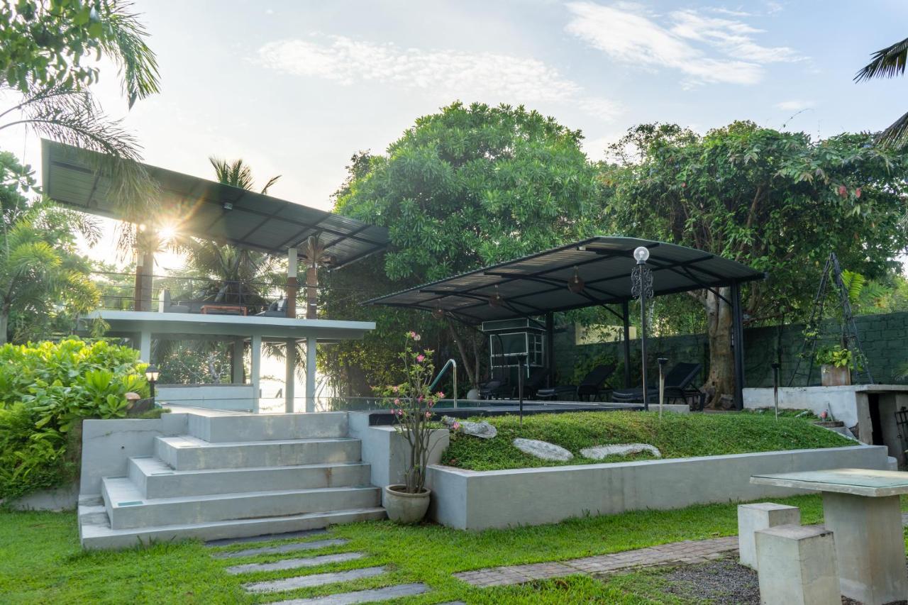 Villa Sarakkuwa Pamunugama Dış mekan fotoğraf